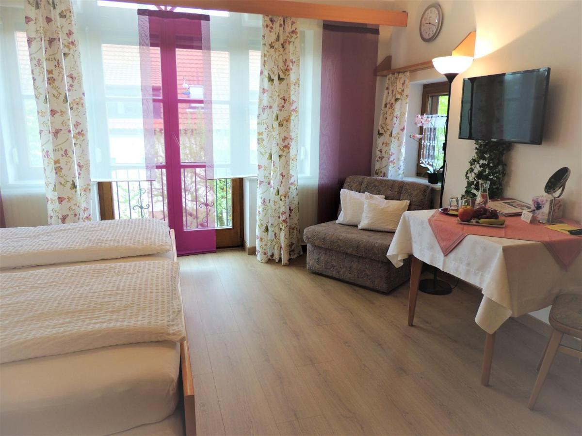 Gaestehaus Jutta / Pension Link ฟลาดุงเงน ภายนอก รูปภาพ